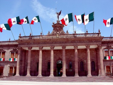 Palacio de Gobierno de Nuevo León. Foto por el usuario de Flickr David Light Orchard (CC BY-SA 2.0)