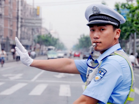 De Beijing Patrol de EE.UU. (policía de tráfico chino) [CC-BY-2.0), via Wikimedia Commons.
