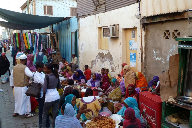 A street market in Djibouti. Photo by Didier DeMars via Picasa (CC BY-NC-SA 2.0)