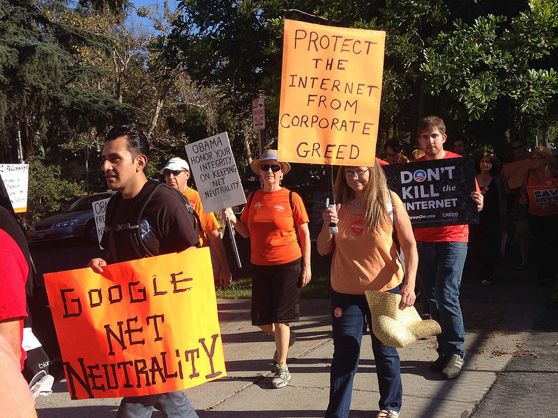 Pro-net neutrality rally in Los Angeles, US. Photo by Free Press via Flickr (CC BY-SA 3.0)