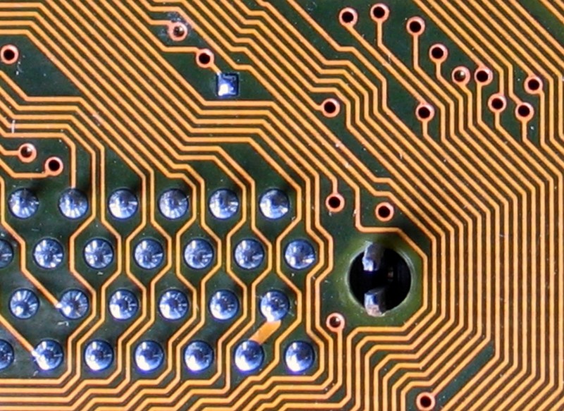 Labyrinthine circuit board lines by Karl-Ludwig Poggemann on Flickr. used under (CC BY 2.0)